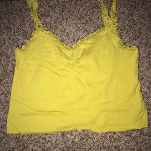 this cute little yellow top